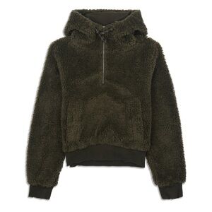 Lululemon- Textured Fleece 1/2 Zip size 4